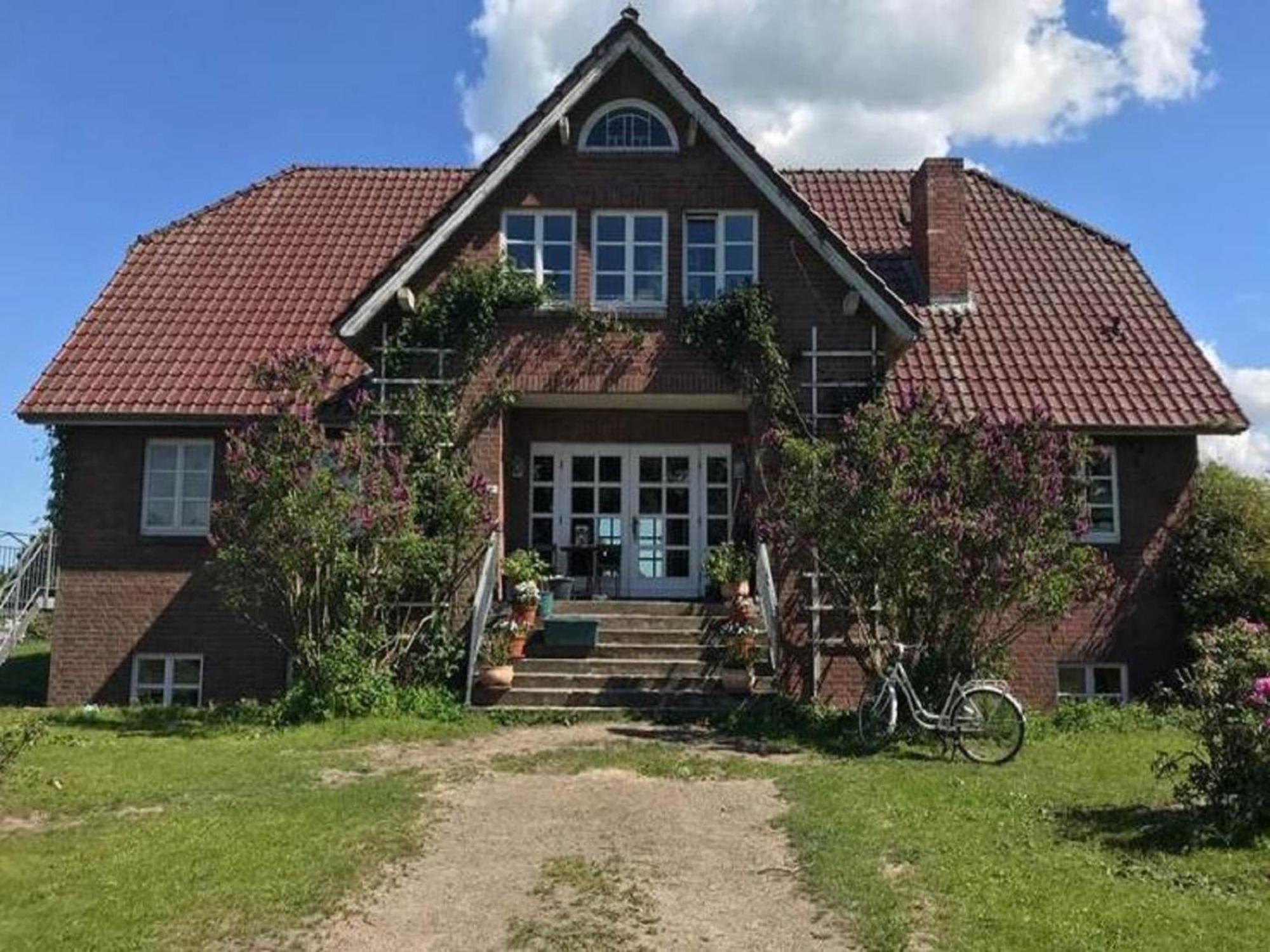 Cosy Apartment In Semlow Germany With Garden Exterior foto